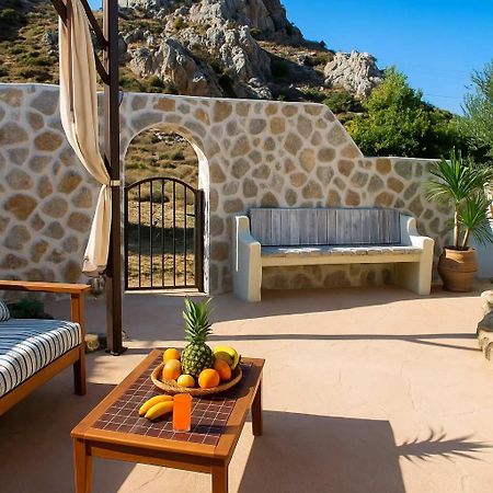 Atlantic Cave Haven-Seaside, Fully Equipped Apartman Kolímbia Kültér fotó