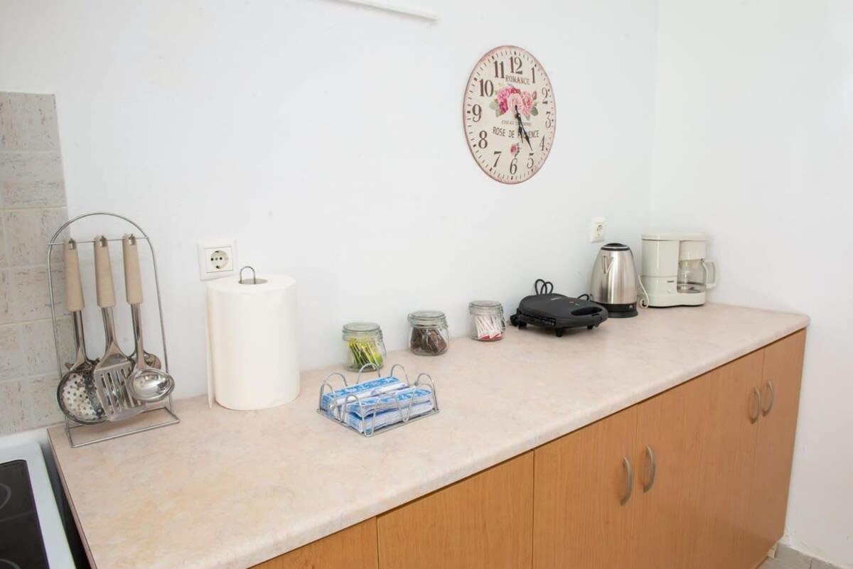 Atlantic Cave Haven-Seaside, Fully Equipped Apartman Kolímbia Kültér fotó