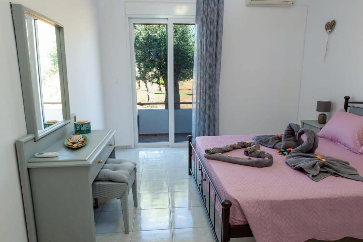 Atlantic Cave Haven-Seaside, Fully Equipped Apartman Kolímbia Kültér fotó