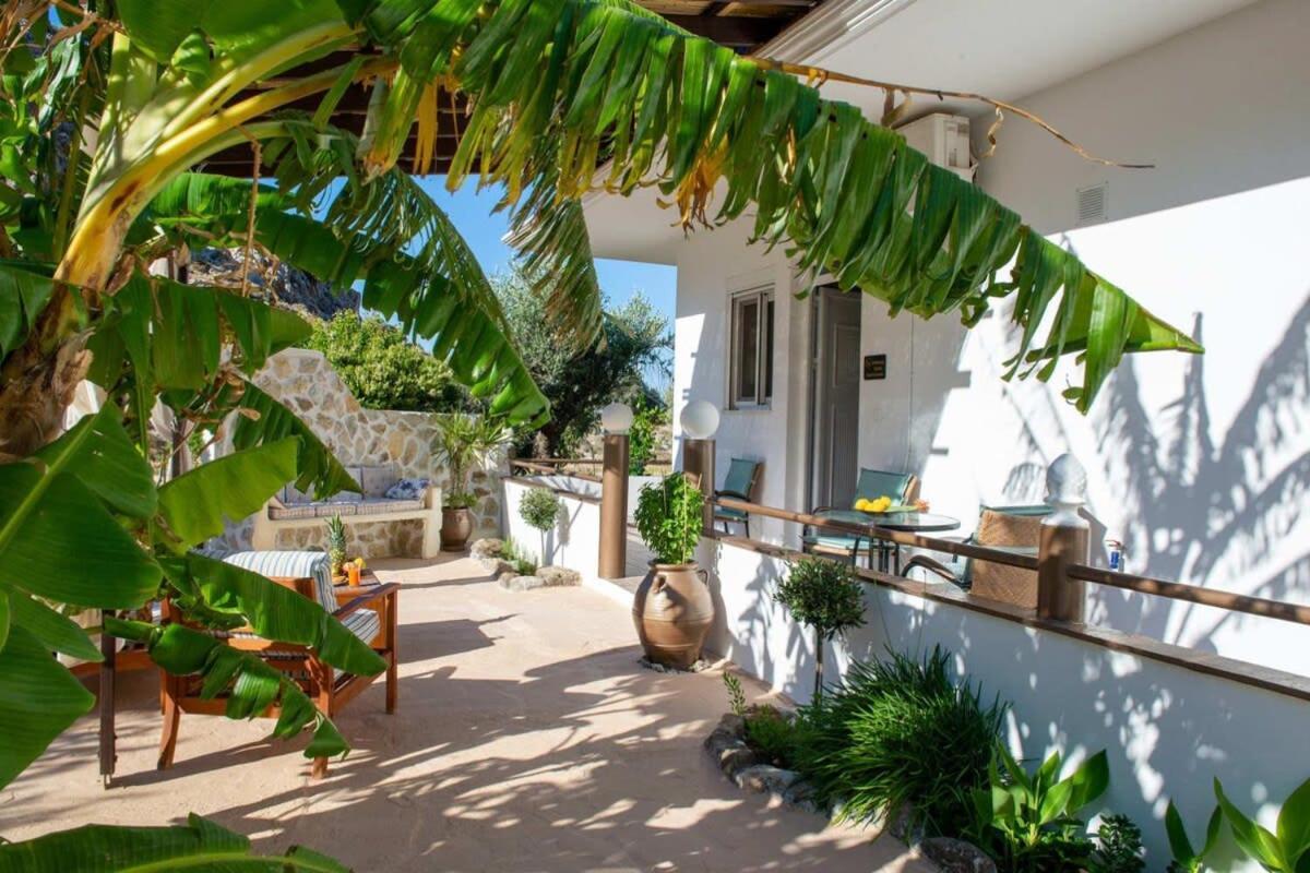 Atlantic Cave Haven-Seaside, Fully Equipped Apartman Kolímbia Kültér fotó
