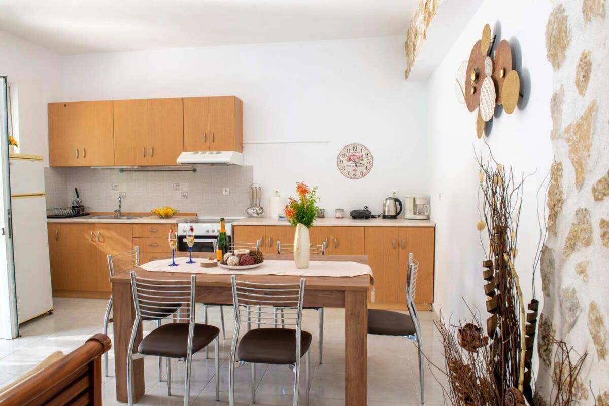 Atlantic Cave Haven-Seaside, Fully Equipped Apartman Kolímbia Kültér fotó